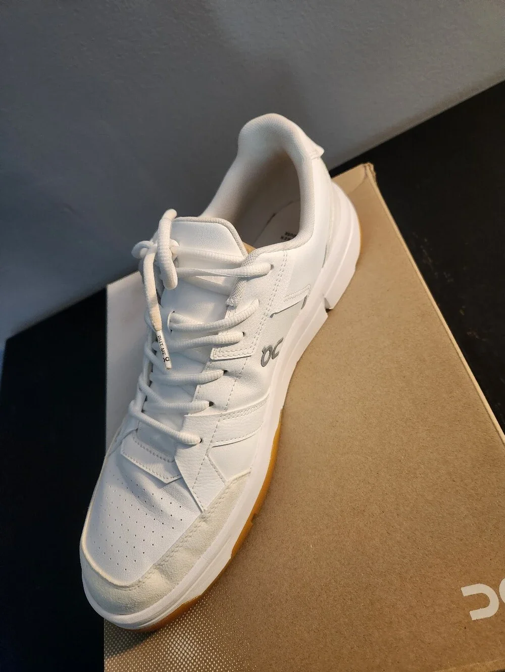 On Running Roger Clubhouse White Low-Top Sneakers with Gum Outsole. QC. Run Big